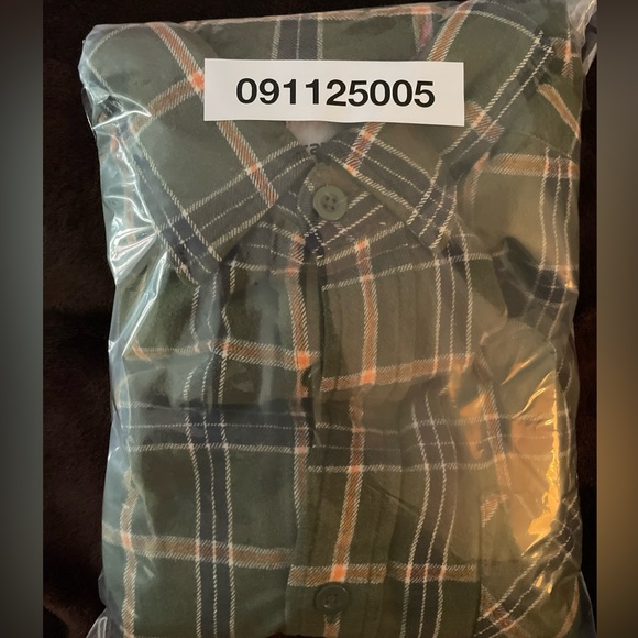 CARHARTT Men’s MEDIUM Long Sleeve Plaid  Flannel Shirt Chest Pockets MINT!!! # - Picture 7 of 7